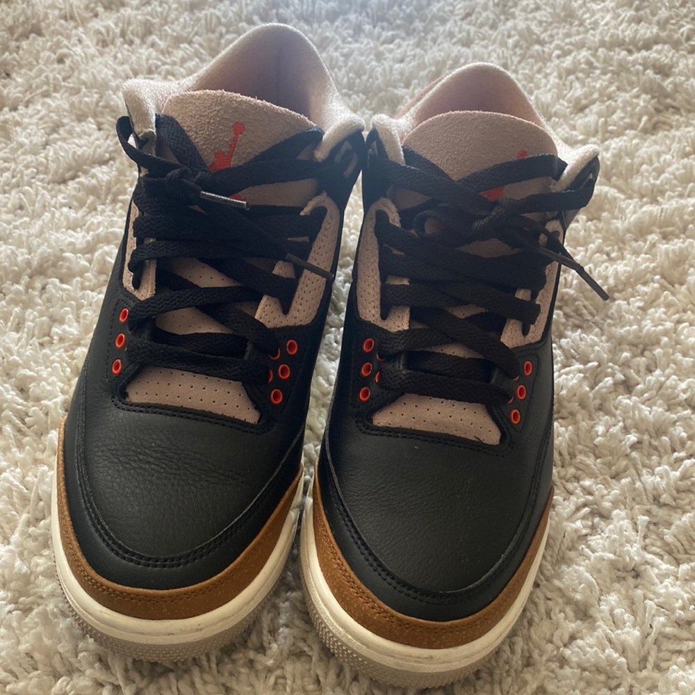 Jordan threes worn once